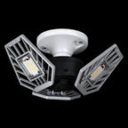 TRiLIGHT 2.0 ceiling light with three LED panels angled outward